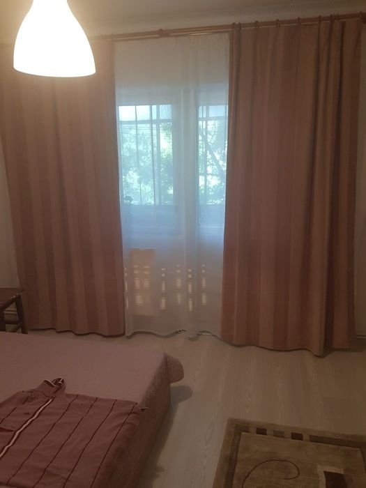 De vânzare  apartament 3 camere