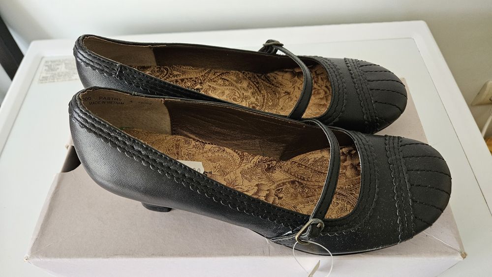 Обувки естествена кожа