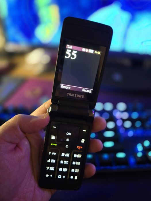 Продам s 3600 Samsung раскладушка