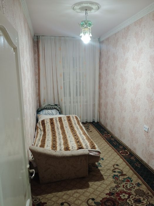 Uy sotiladi 4 xonali