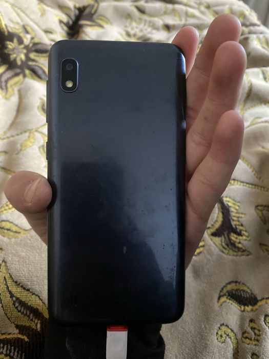 Самсунг а10 32гб