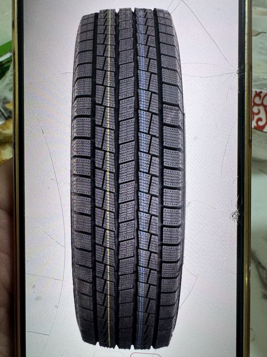 Продам резину зима в хорошем состояние. 4 штуки фирма Kingboos