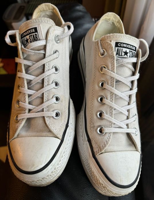 Teniși converse cu talpă groasă