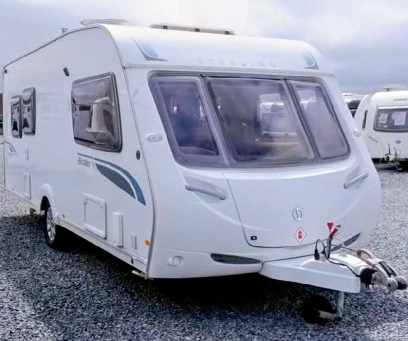 Продавам пет местна каравана „Sterling Eccles Sapphire“ 2010г. с МОТОРМУВЪР И ФОРСЕЛТ!