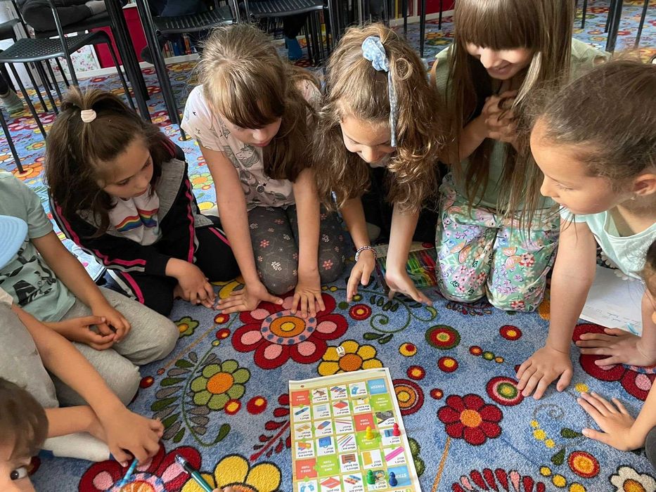 Mochetă copii 18mp (4m x 4.5m) - Model Vesel, Stare Impecabilă