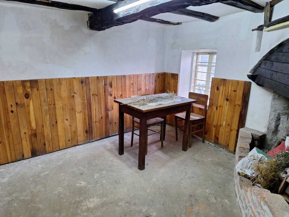 Продава къща с гледка само на 11 км от Габрово