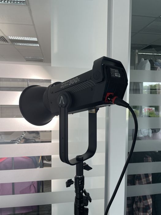 Aputure 300X Biolor Lumina Video