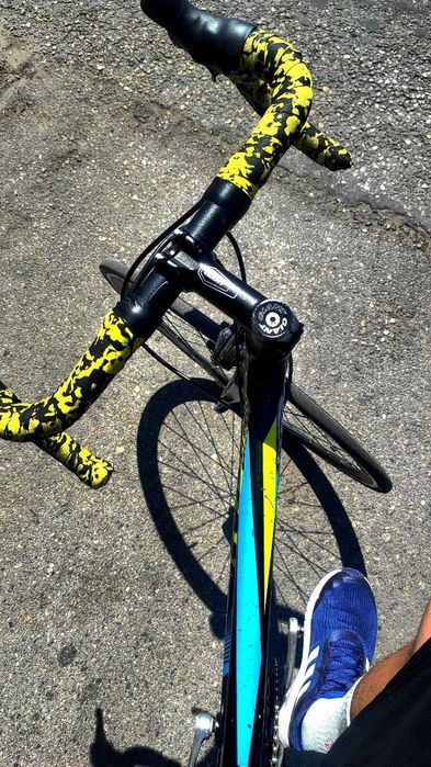 Щоссейный велосипед Giant scr 1