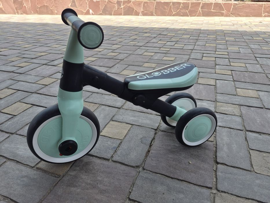 Детский велосипед-беговел 2 в 1 Globber Explorer Trike