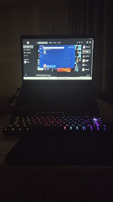 Ноутбук асер и пс 4