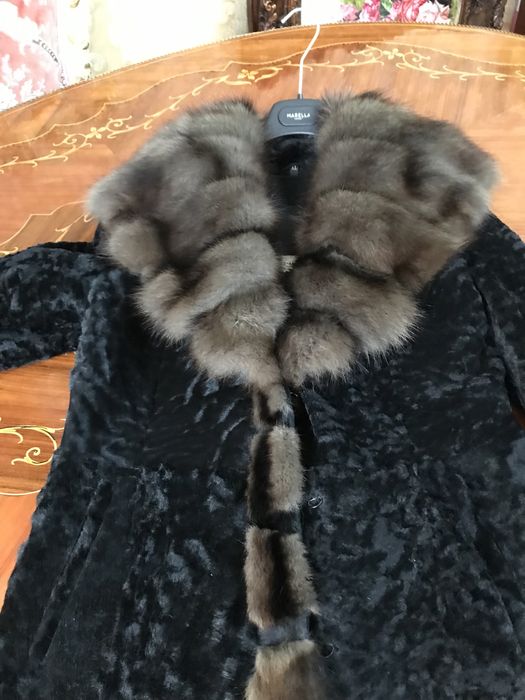 Шуба куница, каракуль