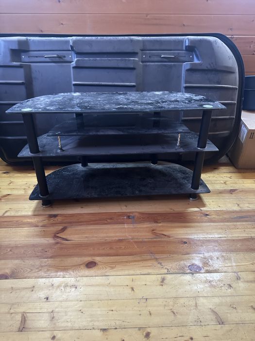 Подставка под телевизор стеклянная