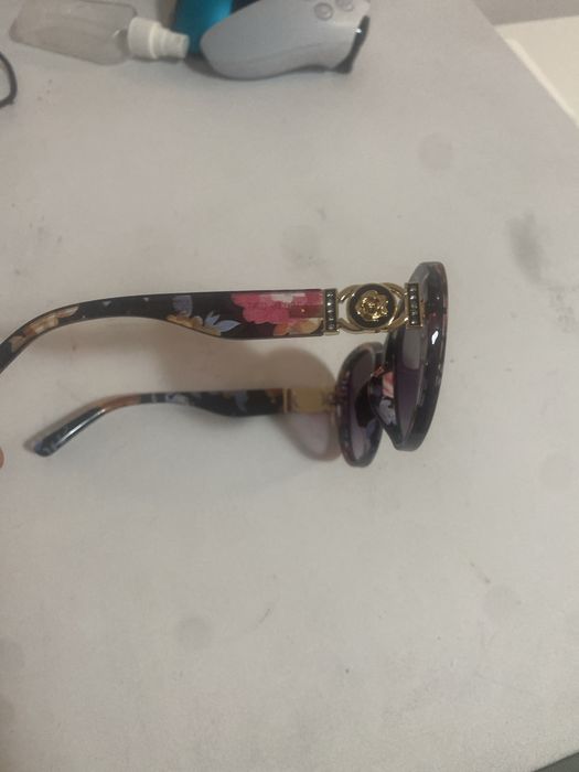 Ochelari de soare guess