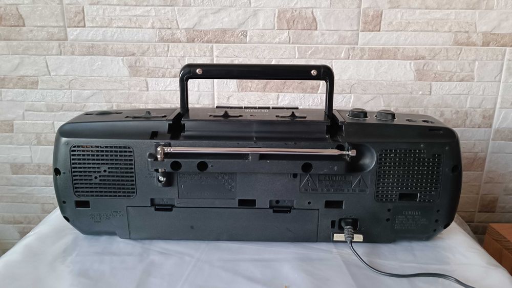 Радио - касетофон - Panasonic RX-FS410 - 1980" год.