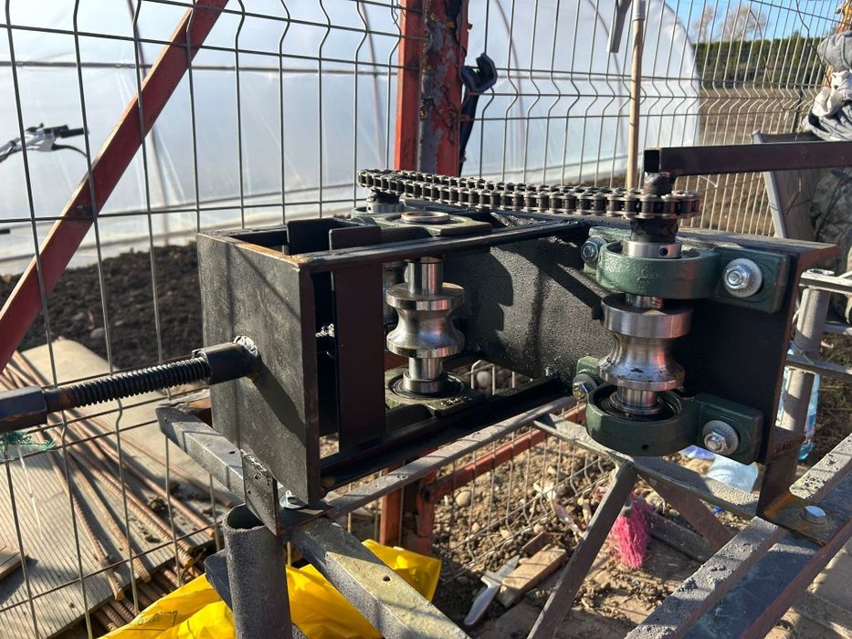 Mașină de îndoit teava