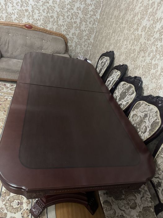 Продам стол со стульями