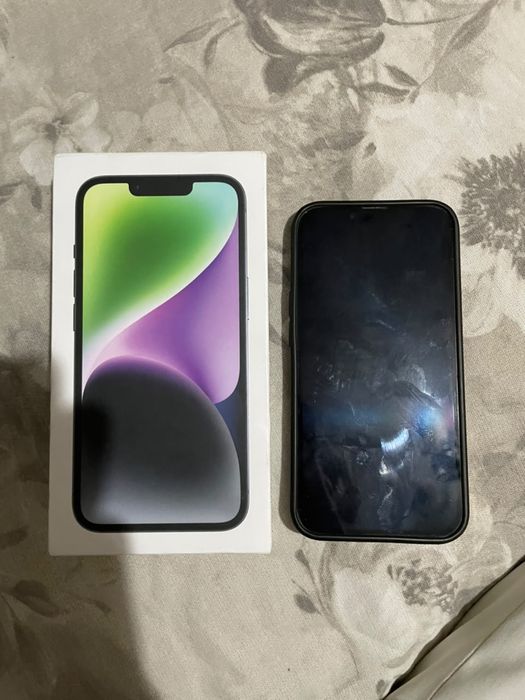 Apple iPhone 14
