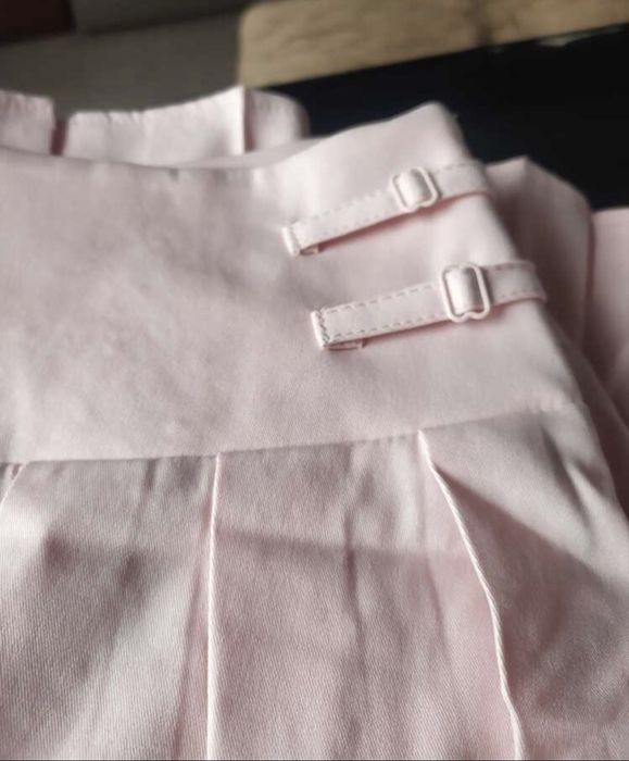 Дамска розова поличка