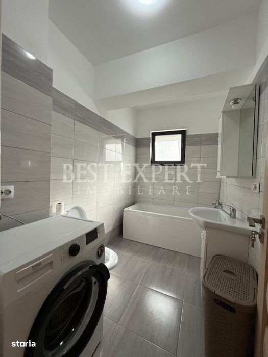 2 Camere Decomandat | Etaj 3/5 | Parcare Exterioara | Centrala ProprIe