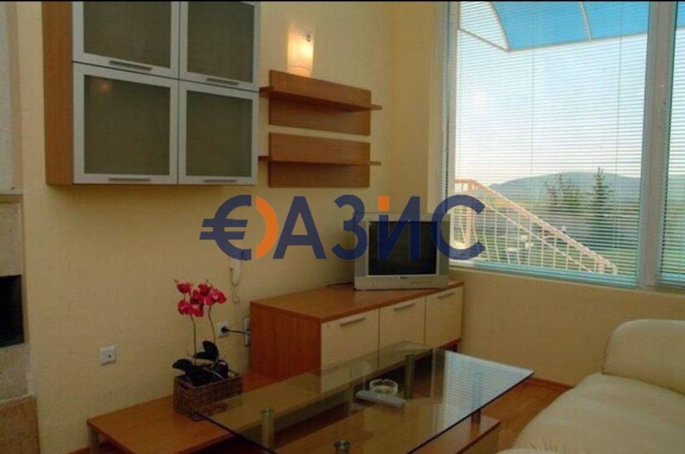 Продава се Хотел в с. Рогачево, Област Добрич - 2457 кв.м за 316 €/кв.м - Снимка #6