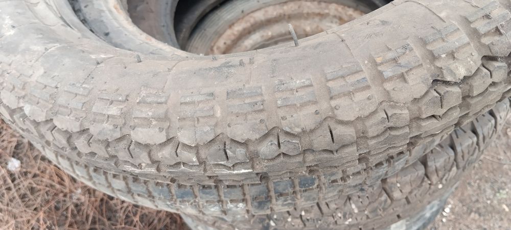 Шины колёса от мотоцикла