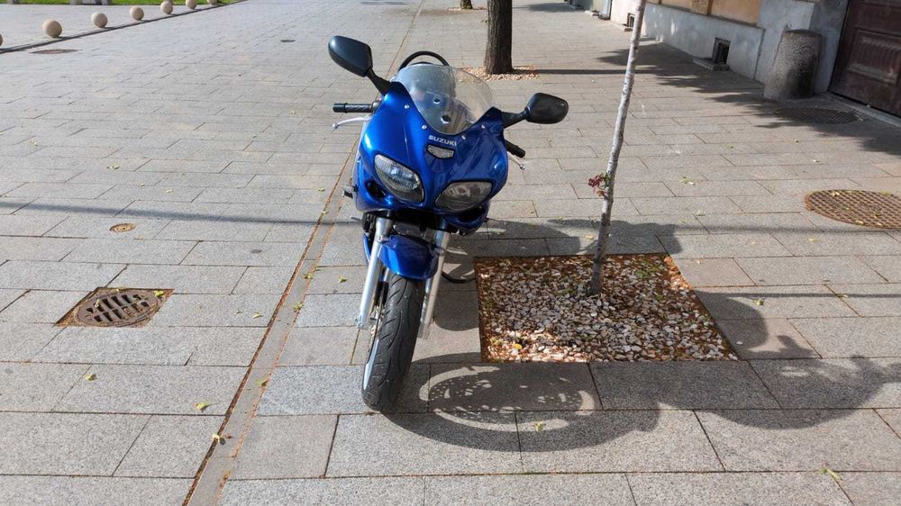 SUZUKI SV650, 2002, 7000km!, 2700Euro