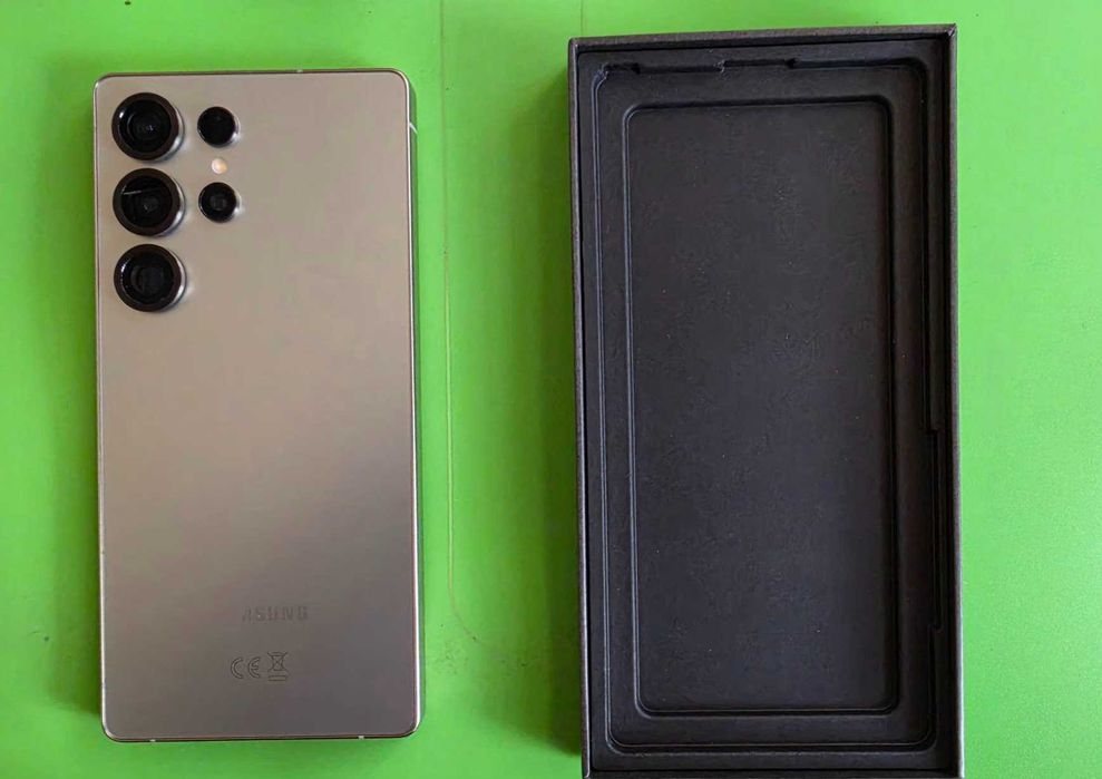 Samsung Galaxy S25 Ultra (512GB) Нефритенозелен титан