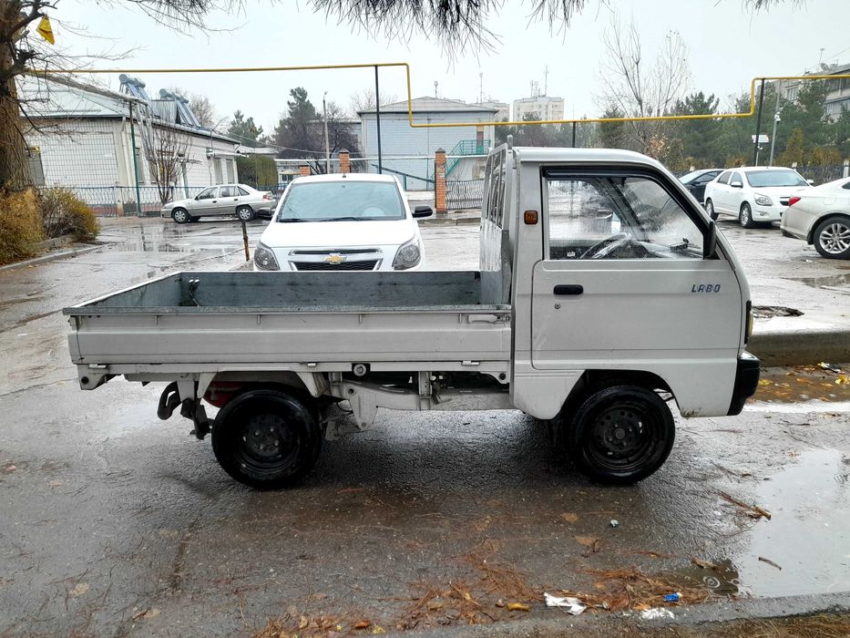 Labo 2019 yil 159 000 km yurgan, holati zo'r