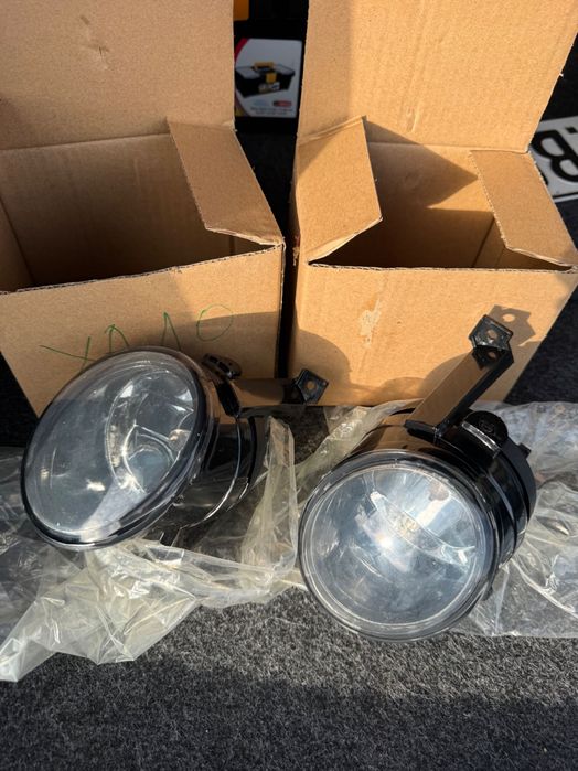 Халогенни за VW Touran.