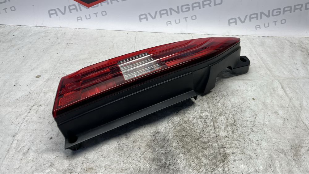 2 броя ляв и десен Стоп за Peugeot Partner,Runch