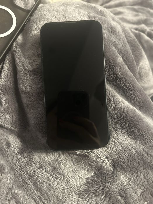 Iphone 13 , 128 gb , 88% baterie , black