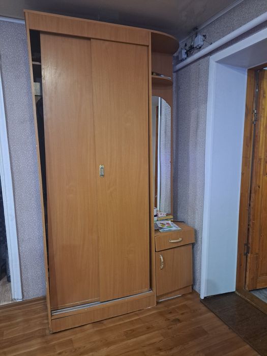 Срочно Продам прихожию