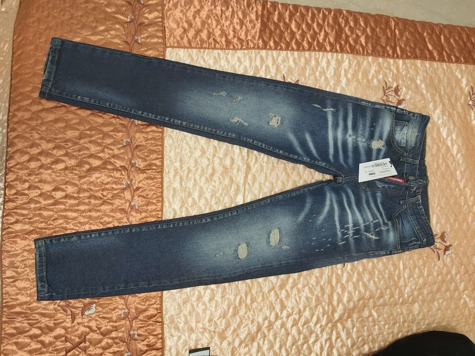 Jeans originali,  bărbați, Dsquared2,  marimile 40,42