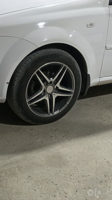 Gentra diska R16 AMG