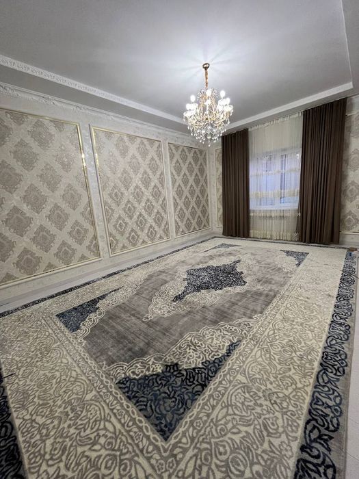 Uchastka srochna sotiladi