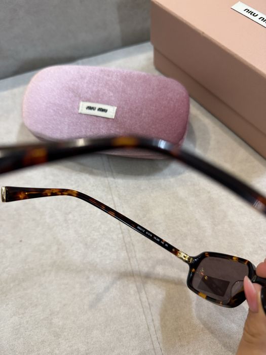 Очки miu miu 2025