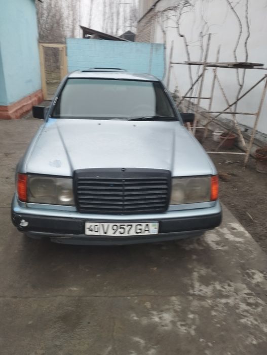 Mercedes benz w124