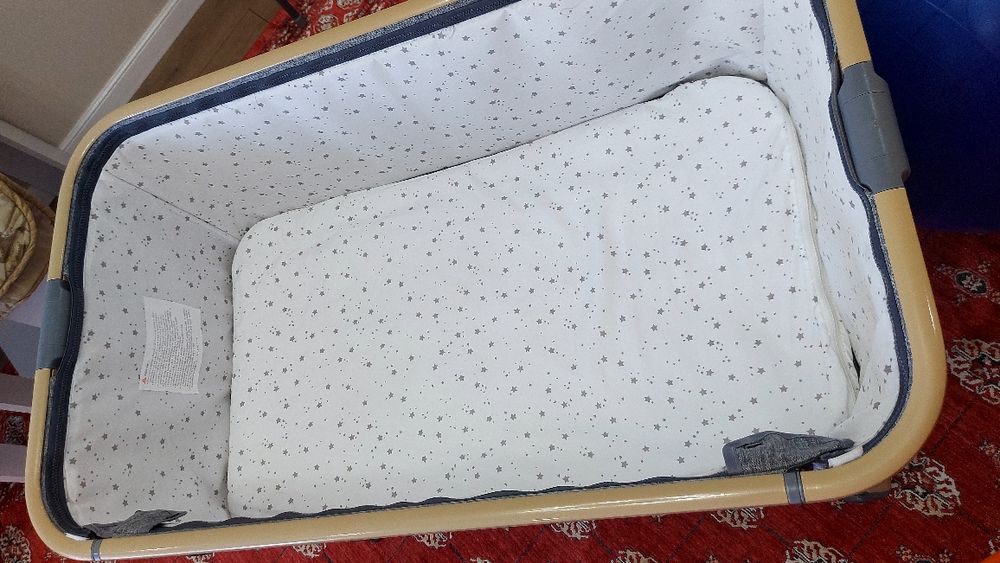 Продам детскую кроватку