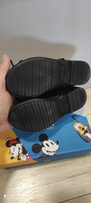 Кожени Обувки 26 номер Мини маус