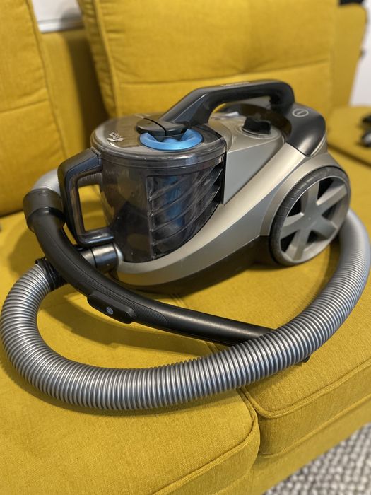 Aspirator Philips Power pro Expert Cyclone 6