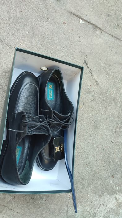 Продали мужские  туфли.