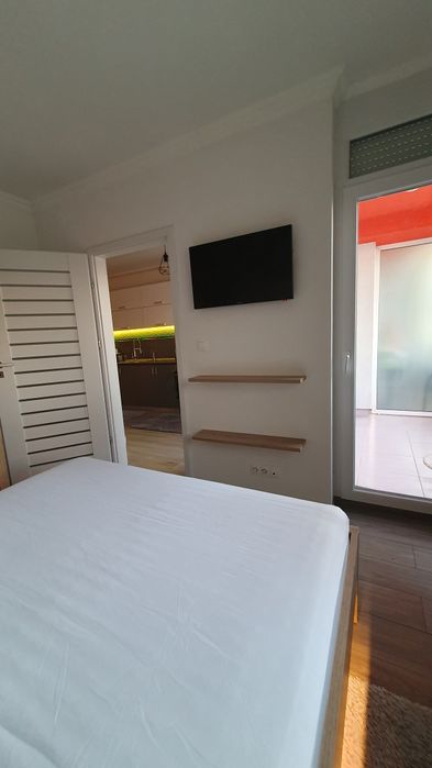 Închiriez apartament ARED cu parcare acoperita inclusa