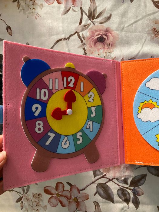 Детска ръчно изработена образователна  книжка от филц