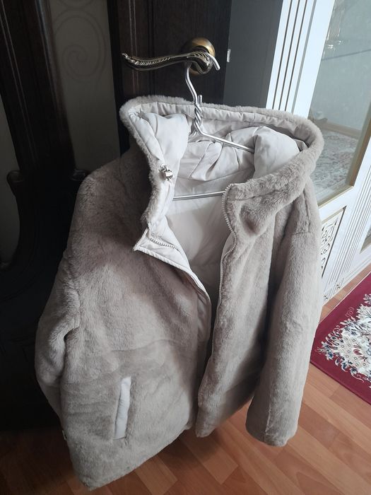 Продаётся двухсторонняя куртка,парка