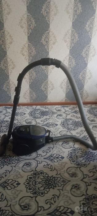 Продаются пылесос Самсунг