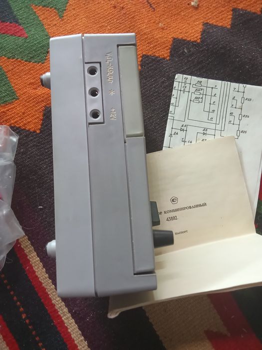 Прибор комбинированный