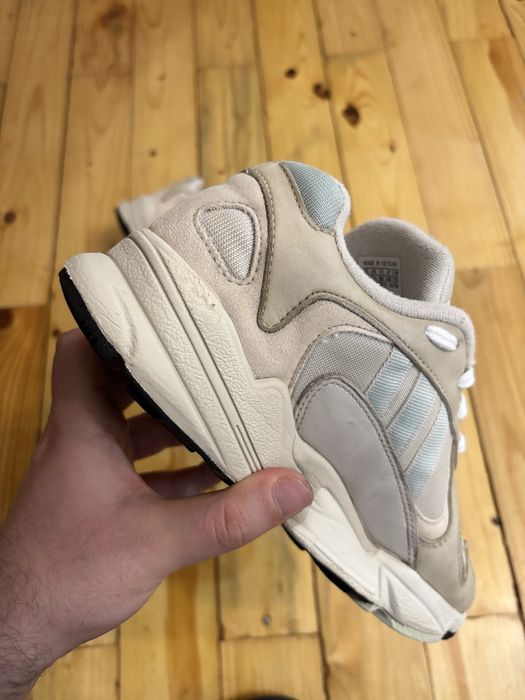 Incaltaminte Adidas YUNG femei marimea 38 2/3 stare buna