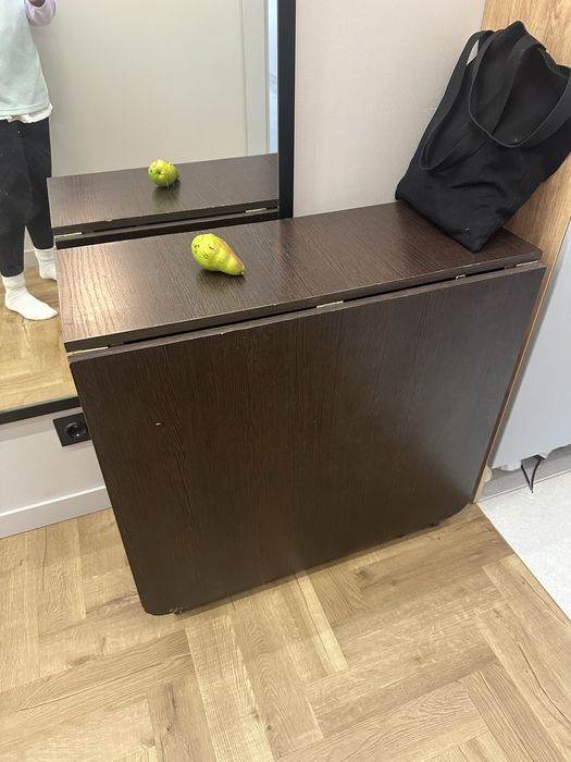 Стол раскладной в хорошем состоянии