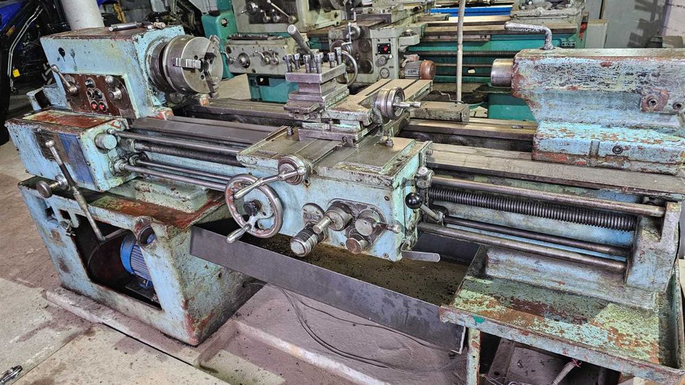 Станок токарный sv18ra