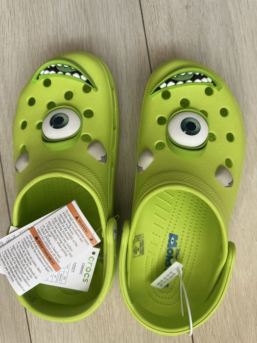 кроксы корпорация монстров Вьетнам